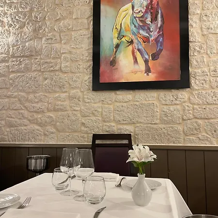 Logis Restaurant La Vieille Auberge, Art And Gallery 3* Souillac