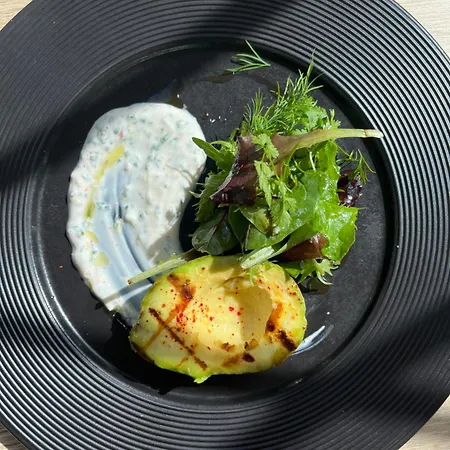 Logis Restaurant Bistronomique La Vieille Auberge, Hotel Souillac