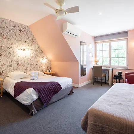 Hotel Logis Restaurant Bistronomique La Vieille Auberge, 3*