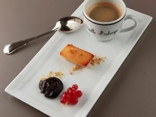Logis Restaurant Bistronomique La Vieille Auberge,