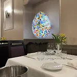 Logis Hotel Restaurant Bistronomique La Vieille Auberge, Souillac