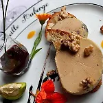 Logis Hotel Restaurant Bistronomique La Vieille Auberge, Hotel Souillac