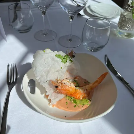 Hotell Logis Restaurant Bistronomique La Vieille Auberge, 3*