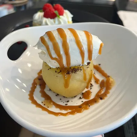 Logis Restaurant La Vieille Auberge, Art And Gallery 3*