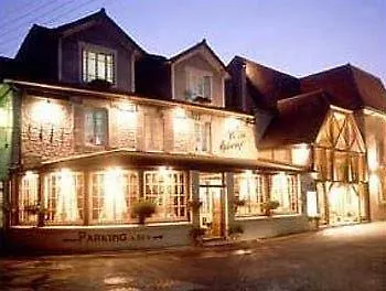 Logis Restaurant Bistronomique La Vieille Auberge, Otel