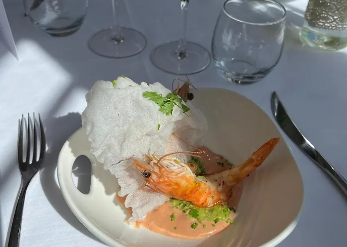 Hotel Logis Restaurant La Vieille Auberge, Art And Gallery 3*