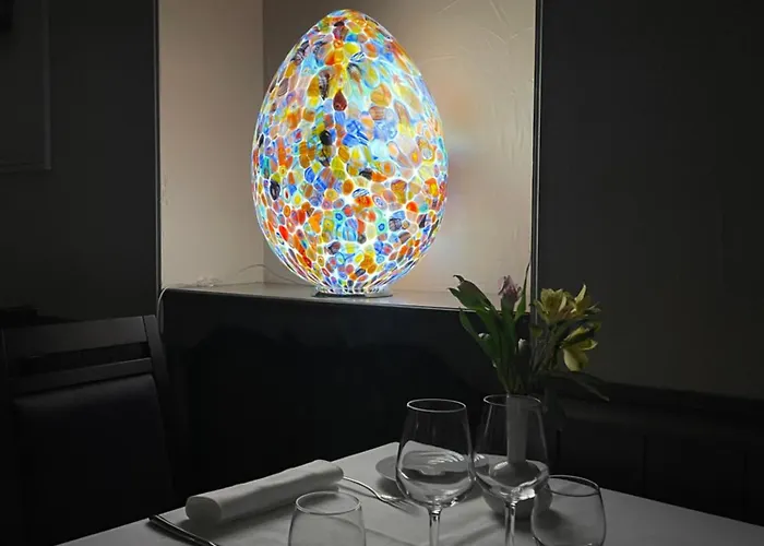 Logis Restaurant La Vieille Auberge, Art And Gallery Souillac