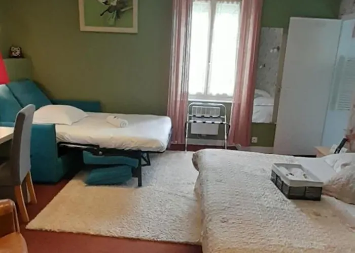 Logis Restaurant La Vieille Auberge, Art And Gallery Hotel